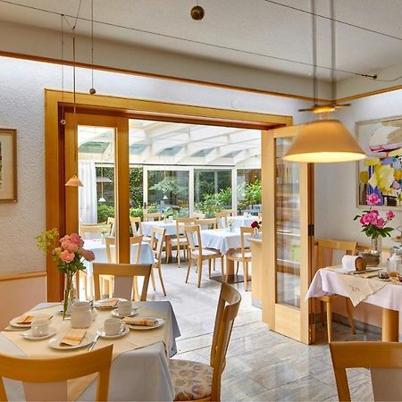 弗赖堡 Gasthaus Zum Kreuz酒店 外观 照片