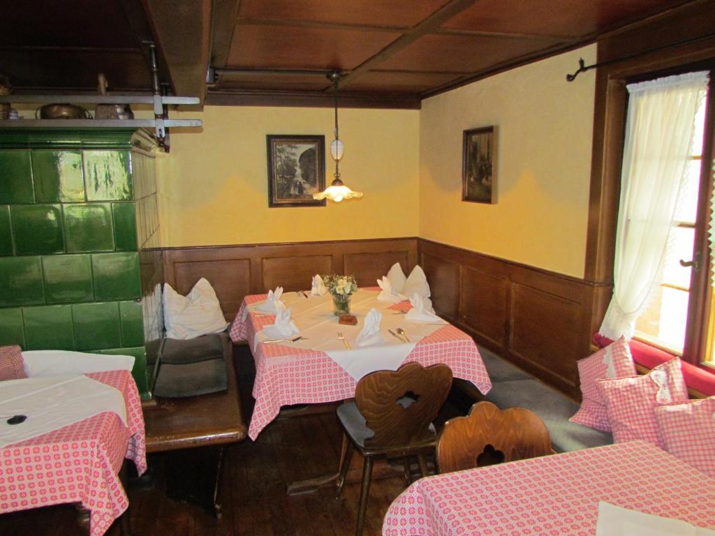 弗赖堡 Gasthaus Zum Kreuz酒店 外观 照片
